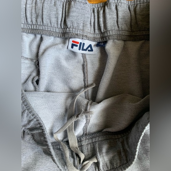FILA SHORTS - Picture 2 of 4